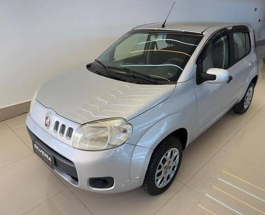 FIAT UNO 1.0 EVO VIVACE 8V FLEX 4P MANUAL FIAT UNO 1.0 EVO VIVACE 8V FLEX 4P MANUAL